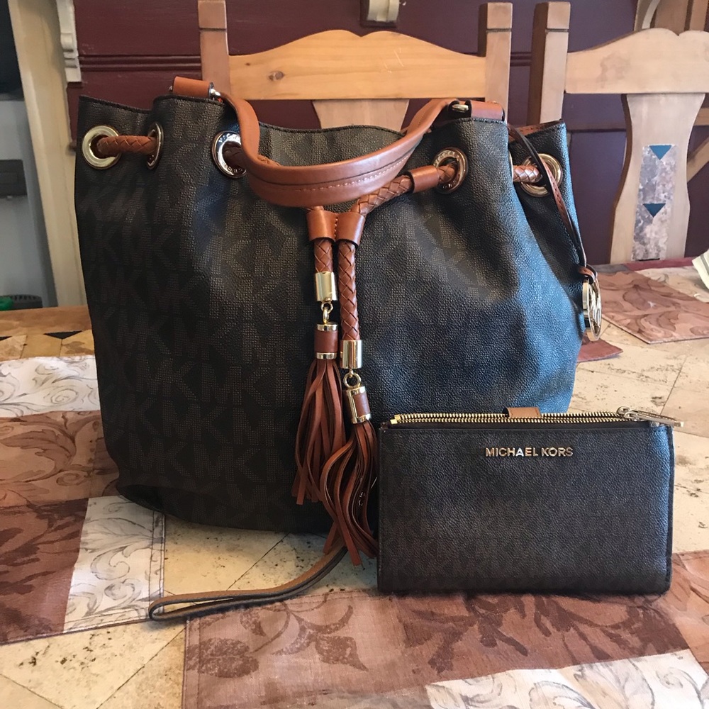 Michael Kors Handbag with Wallet